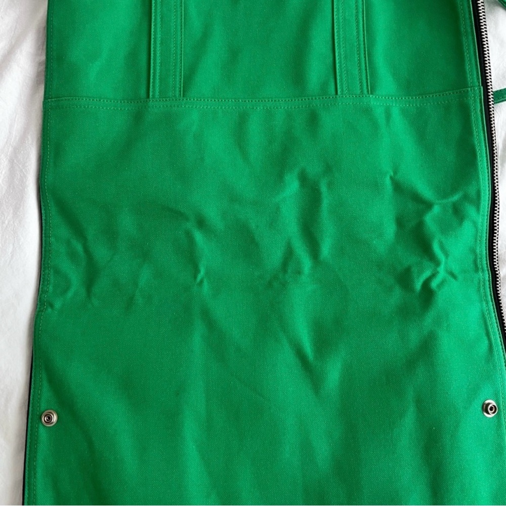 BOTTEGA VENETA Jumbo Canvas Tote - Beautiful Green - Picture 7 of 10